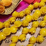 Цветы акриловые D12N10 (40шт) желтые (-50%)